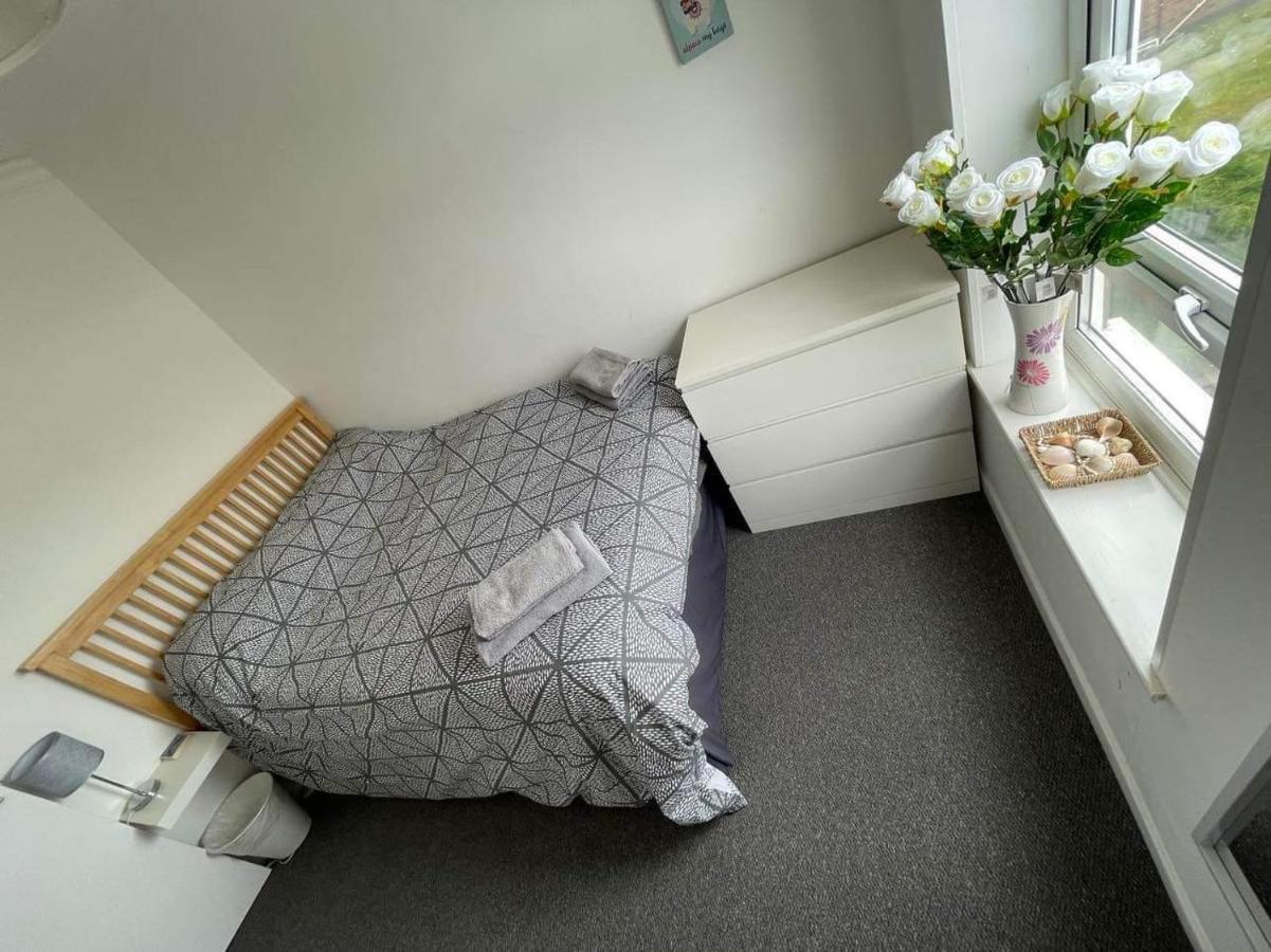 Villa Sea View 3-Bed Heated Pool Eat Bar Kids Park Lowestoft Exterior photo